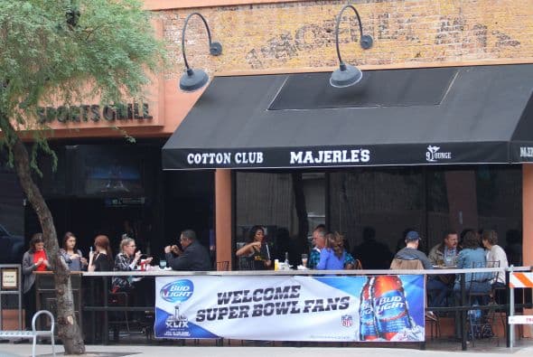 La ciudad de Phoenix, Arizona, empieza a calentar motores para recibir el Super Bowl XLIX entre los New England Patriots y los Seattle Seahawks (Foto: Mario Castillo)