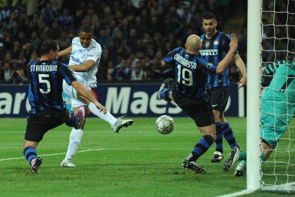 El Schalke no se hacía menos pese a estar cayendo.