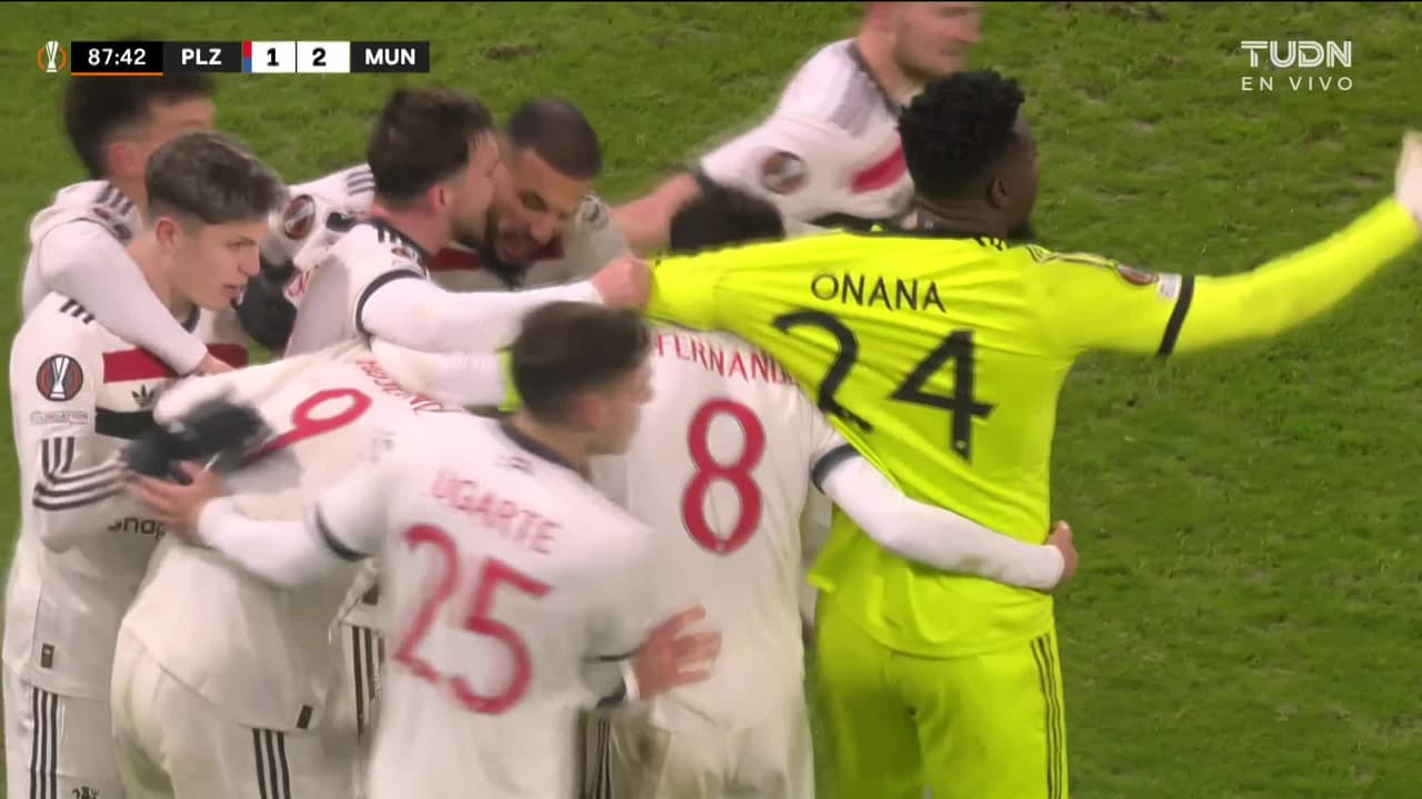 ¡Doblete de Rasmus Højlund!