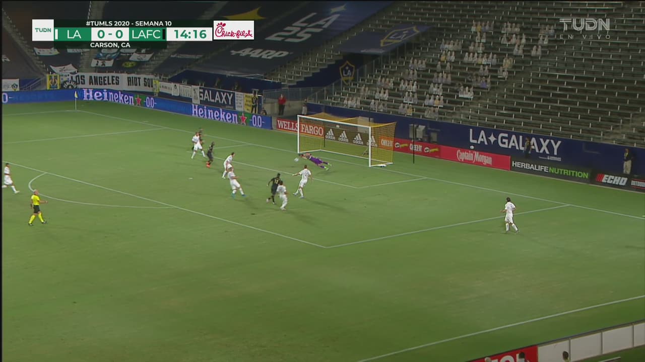 Menos de 15 minutos de partido y David Bingham ya es figura de LA Galaxy