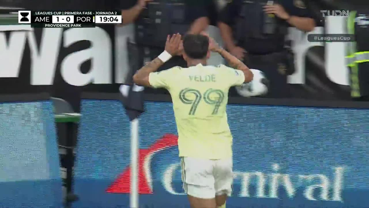¡Rodolfo Cota se equivoca y Kristoffer Velde lo empata!