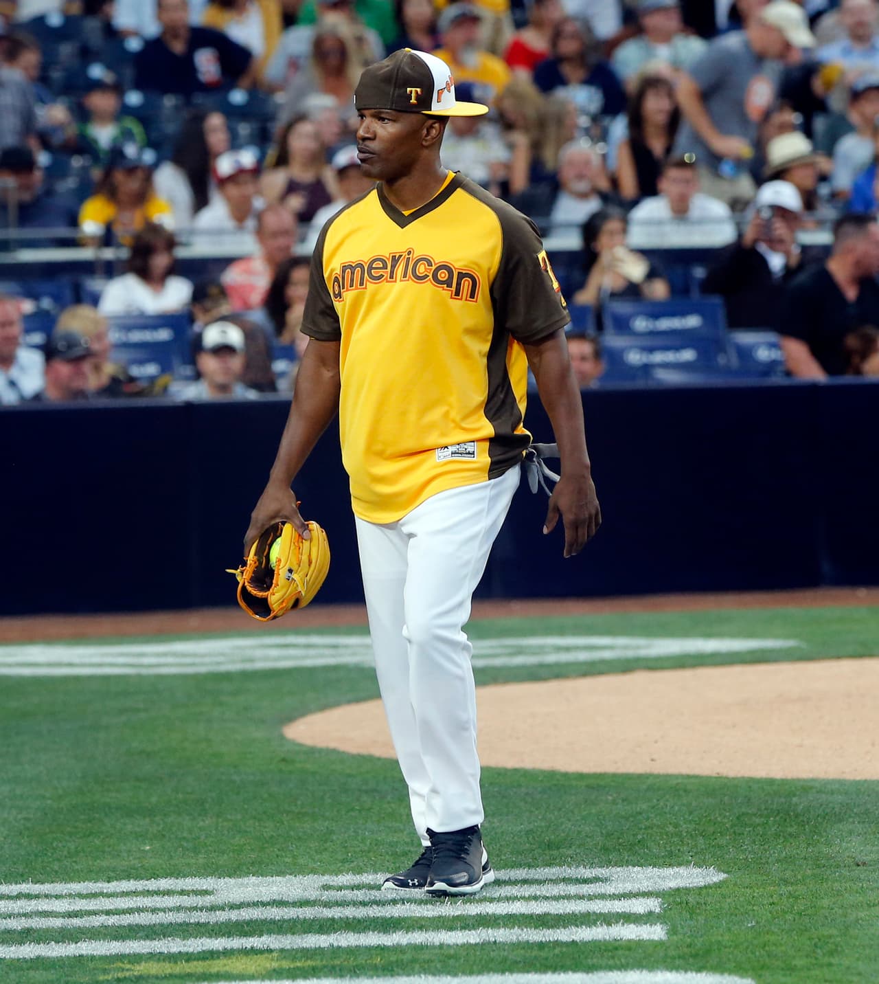 Otro ganador del Oscar, Jammie Foxx.