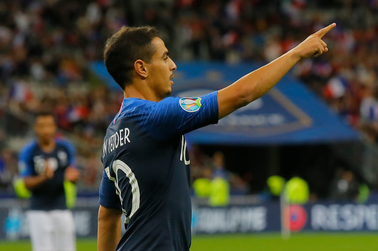 Wissam Ben Yedder celebra gol.