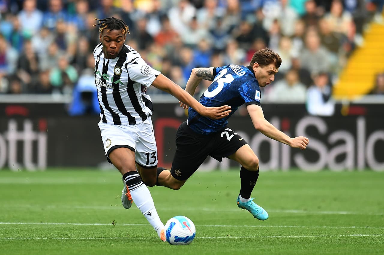 Milan se mantiene líder con triunfo de local sobre Fiorentina por 1-0, Udinese cayó de local 1-2 ante Inter Milán y Empoli perdió por goleada de 1-3 en casa ante Torino.