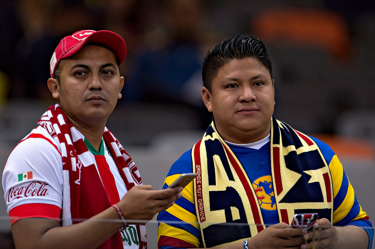 Las gradas se poblaron con aficionados tanto de América como Necaxa para disfrutar de una vibrante semifnal.