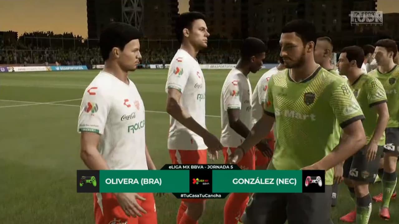 Maximiliano Olivera cayó 1-2 en casa ante Jairo González en el futbol virtual.
