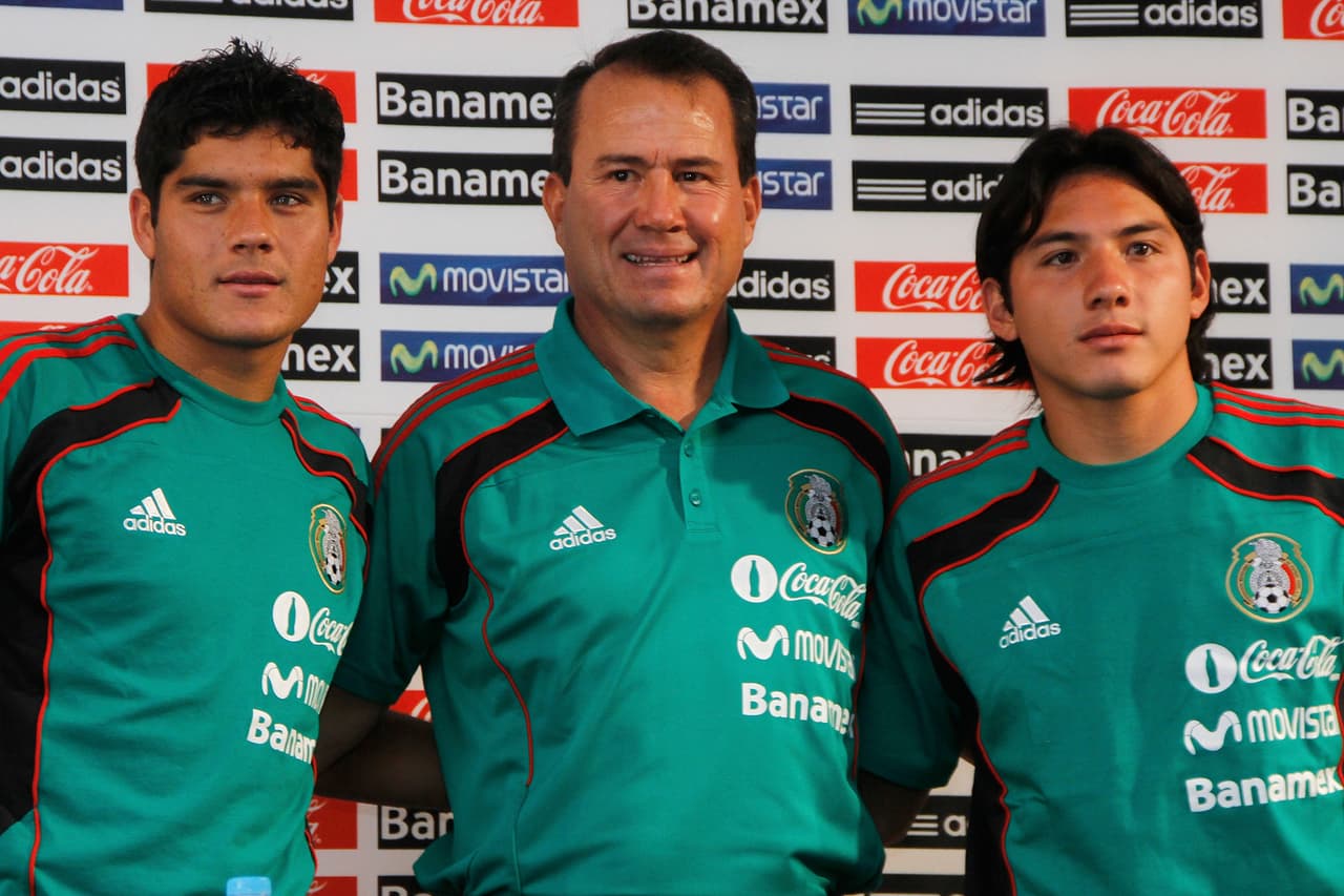 El seleccionador mexicano era Efraín Flores, quien aprovechó el duelo para llamar a 'Chuletita' Orozco y 'Cocho' Ríos.