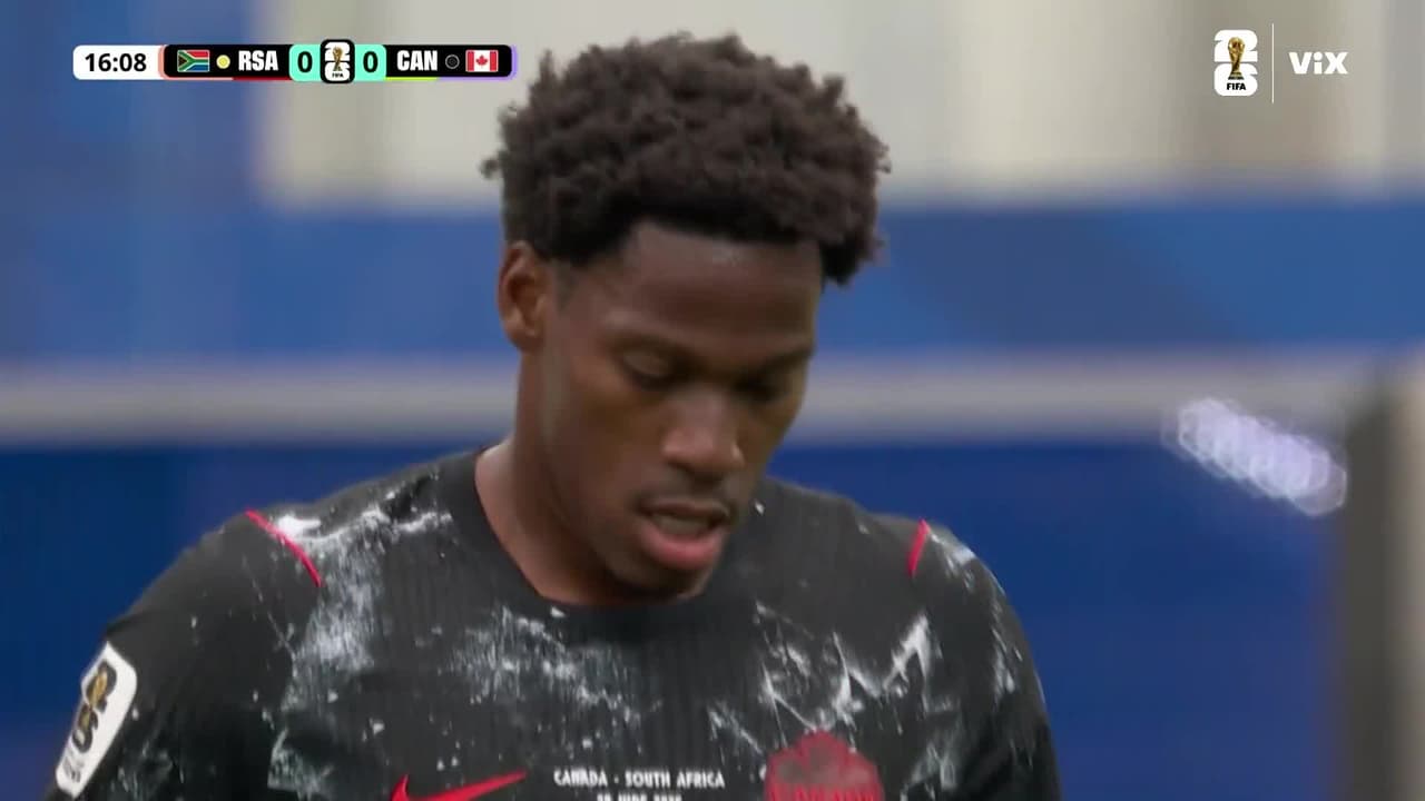 ¡Canadá perdona! Jonathan David deja escapar una oportunidad de oro