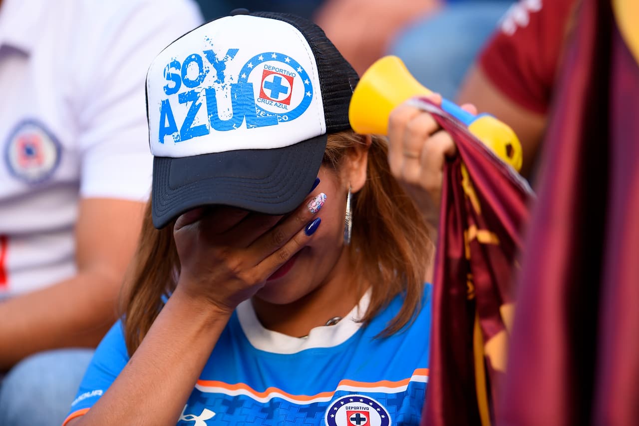 Los seguidores celestes son quienes han sufrido más el efecto de las cruzazuleadas en las redes sociales.