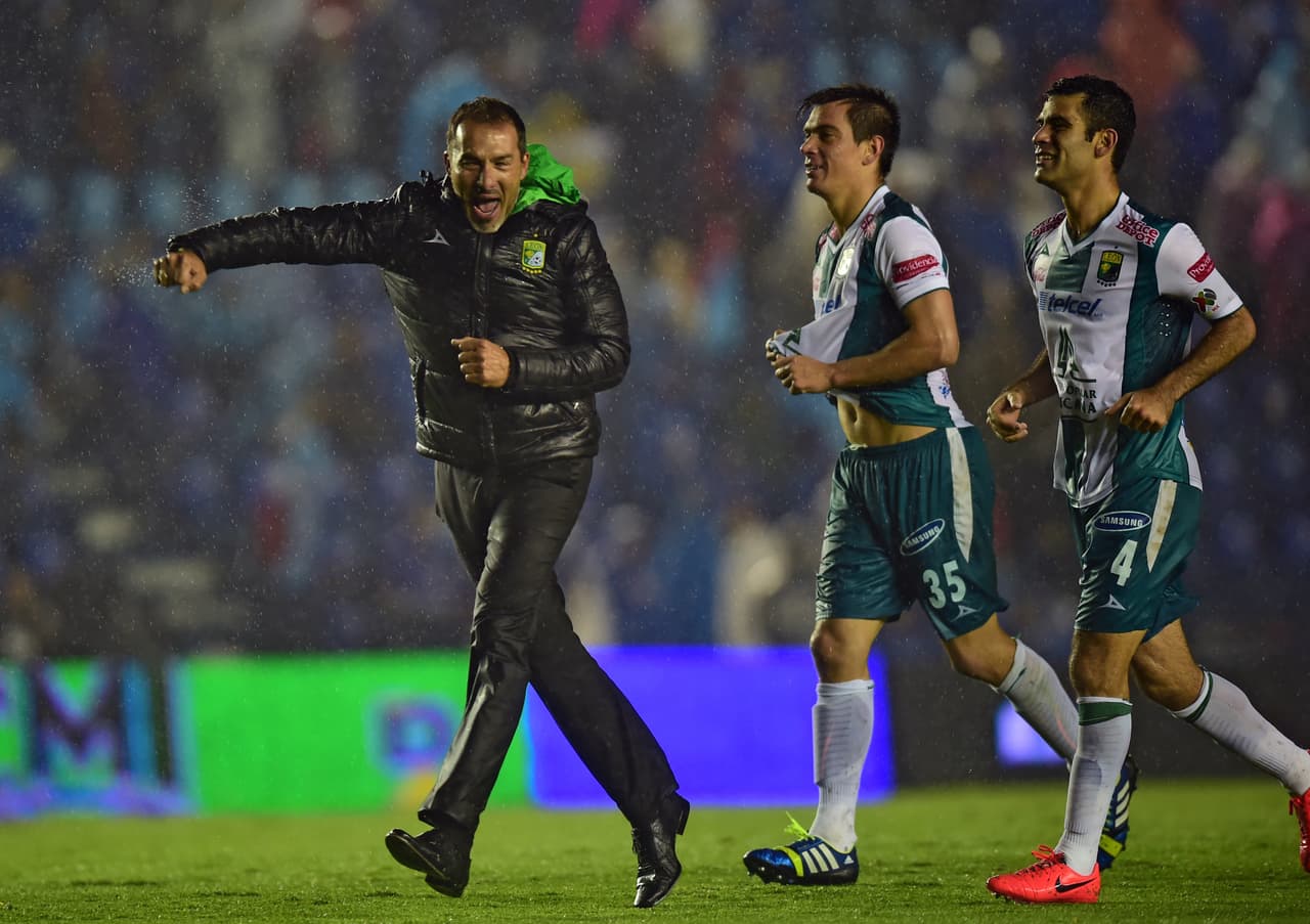 Matosas dio el golpe de gracia de nuevo y luego de un mal arranque se coronó campeón de nuevo con León en el Clausura-2014 al vencer al Pachuca, dirigido por el mexicano Enrique Meza.