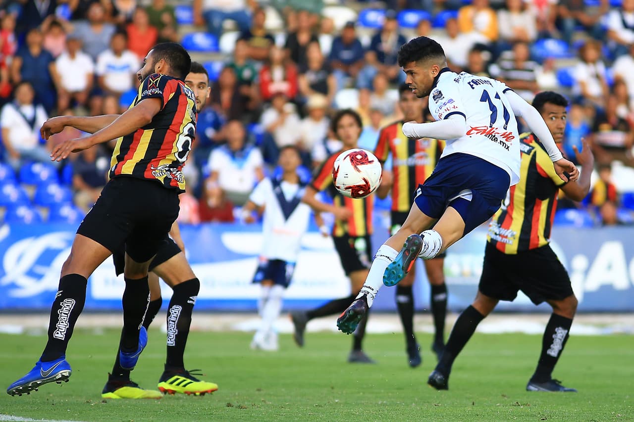 Los Toros de Celaya mostraron el nombre de la mujer más importante en su vida en sus dorsales en sustitución de su nombre ¡Qué detalle!