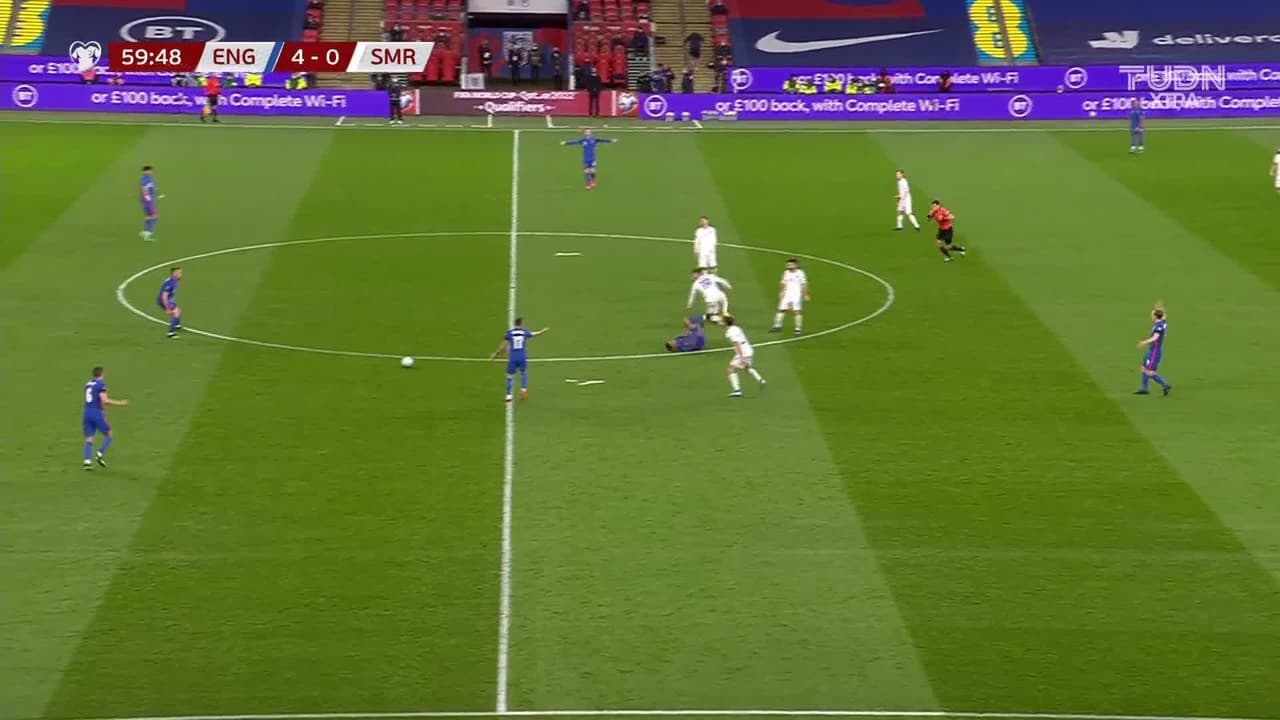 ¡TIRO ATAJADO! disparo por Claudiu Keseru.