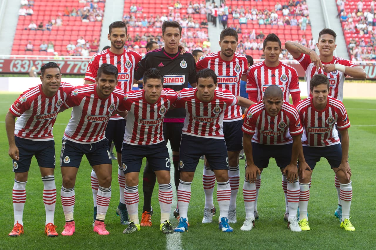 Abrió la cartera y contrató a Orbelín Pineda y a Carlos “Gullit” Peña e hizo algunas otras contrataciones menores. Aunque dejó ir a Marco Fabián, Carlos Fierro y Jorge Enríquez. Además su técnico, Matías Almeyda rechazó la posibilidad del regreso de Alan Pulido al equipo y la reincorporación de Ángel Reyna.