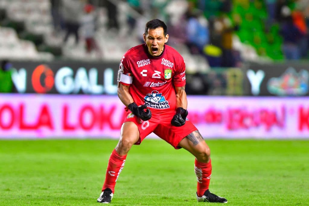 Rodolfo Cota renueva contrato por cinco años con León