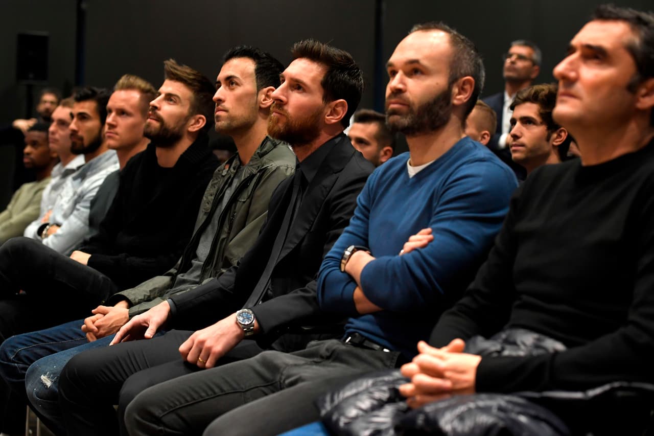 Ernesto Valverde, Andrés Iniesta, Lionel Messi, Sergio Busquets, Gerard Piqué, entre otros, acompañaron al 'Jefecito' en una jornada histórica.