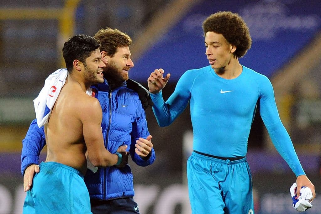 Villas-Boas ha tenido la oportunidad de manejar grupos con grandes figuras y, con 40 años, transmite credibilidad entre sus jugadores. En un alumno avanzado de la escuela de José Mourinho.