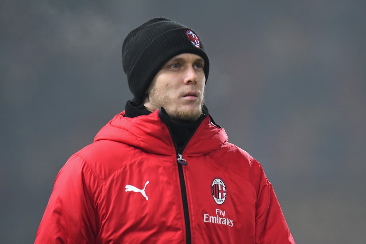 El joven croata Alen Halilovic sigue sin encontrar su lugar después de ser vendido al mundo como la gran joya del Barcelona. Al parecer saldrá del Milan para ir al Genoa.