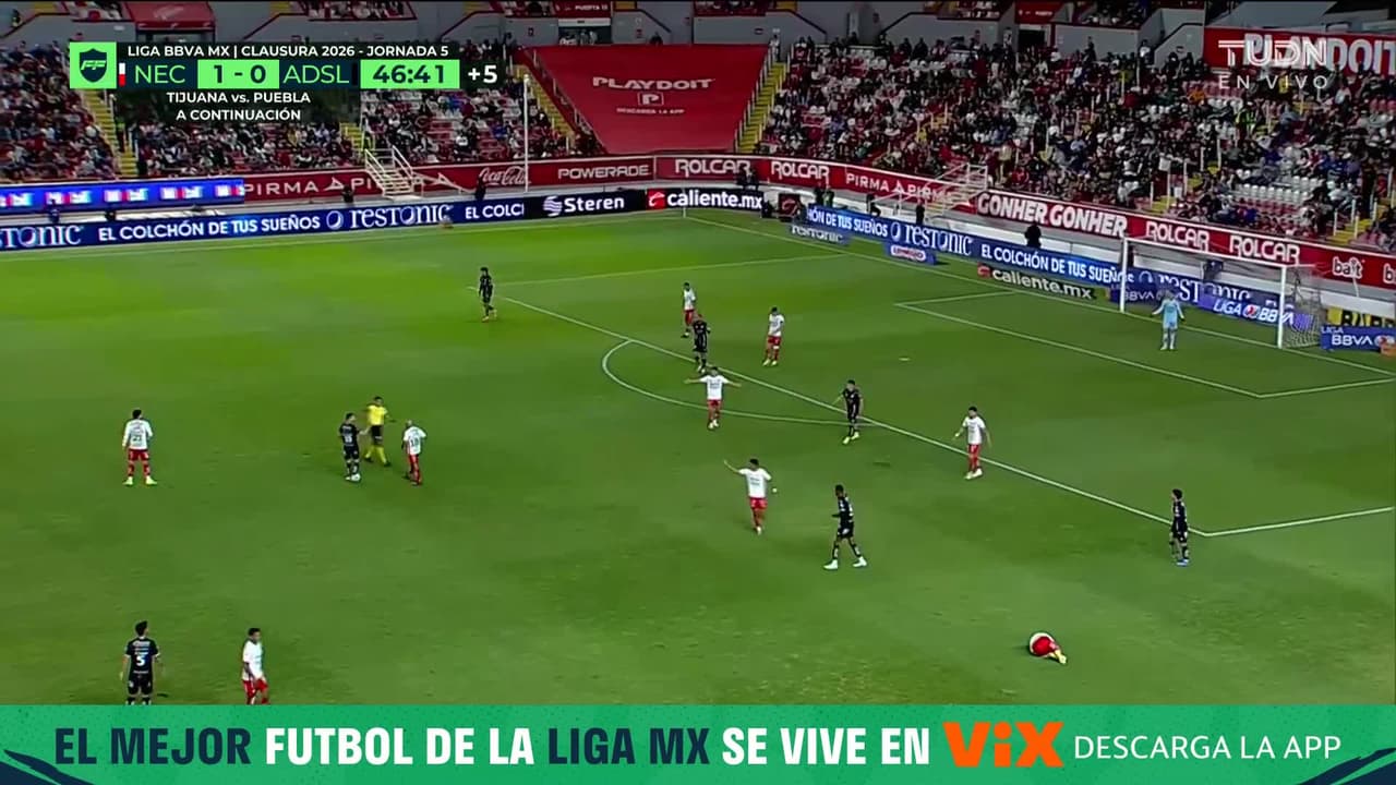 ¡A LAS REGADERAS! Robson ve doble amarilla antes del descanso