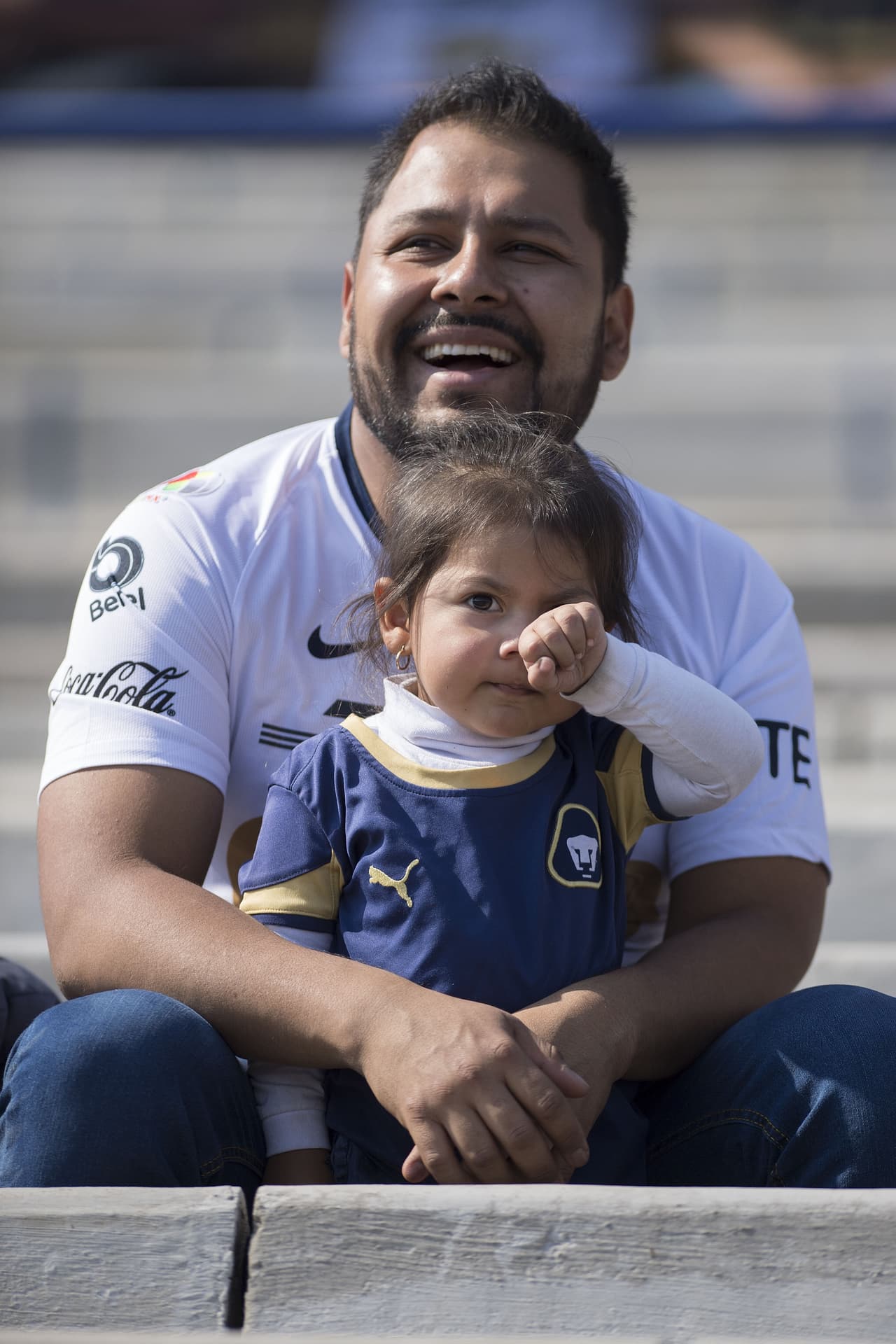 Los fanáticos le dieron un color diferente en las tribunas para el partido entre Pumas y Veracruz en el estadio Olímpico Universitario en la Jornada 1 del Clausura 2019 en la Liga MX.