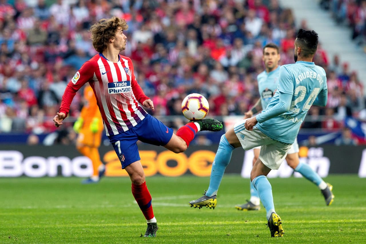 El defensor mexicano volvió a ser titular con el equipo gallego, pero no fue suficiente para que salieran sin goles de la capital.