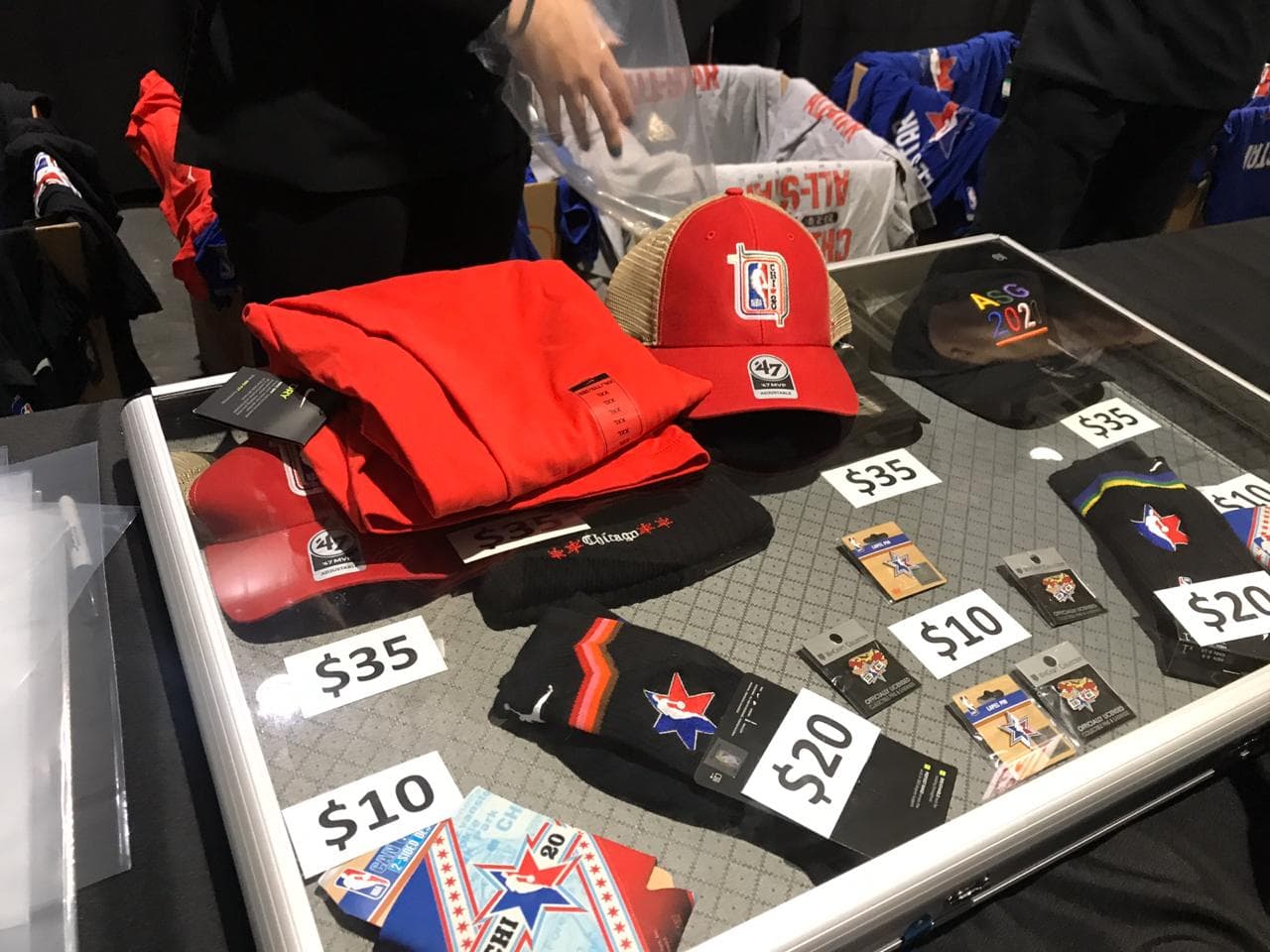 Así se vive el celebrity game con un gran ambiente y una excelente comida.