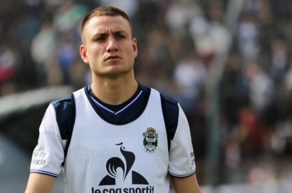 Separan a futbolista de Gimnasia La Plata tras ser acusado de violencia de género por su exnovia