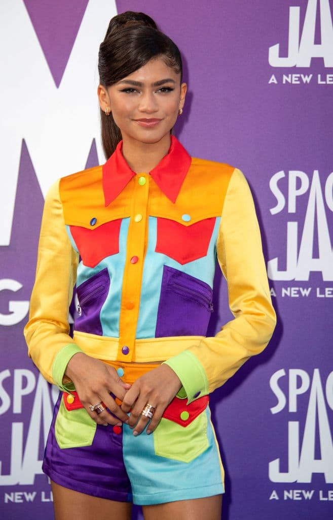 "Solo la ponía con ropa que otras personas habían usado porque sabía que en ese momento, las personas que habían usado todos los estilos semanales eran realmente populares", agregó.