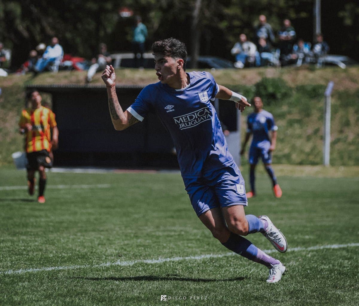 Diego Abreu anota como 'loquito' y da título a Defensor Sporting