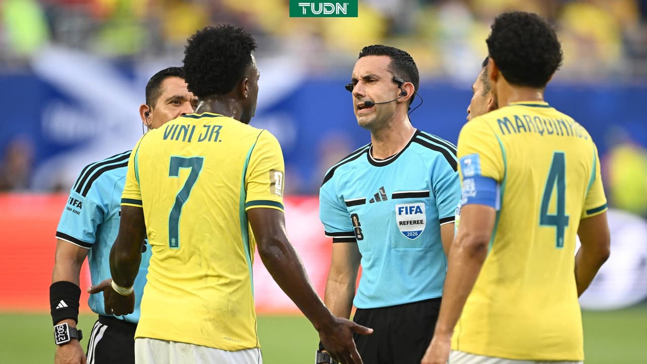 César Ramos repite la historia y anula gol de Vinícius Jr. con polémica