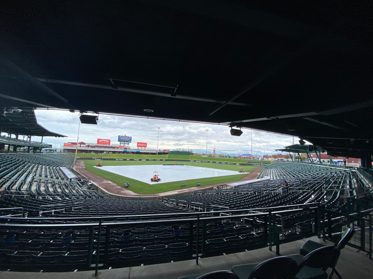 Se reporta que MLB continuará evaluando eventos y efectos en curso en la programación del 2020. 
<br>