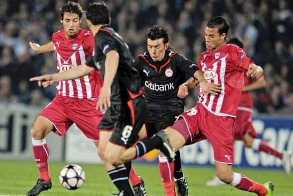 El último conjunto que completaría la serie de clasificados salió del choque entre Burdeos y Olympiakos.