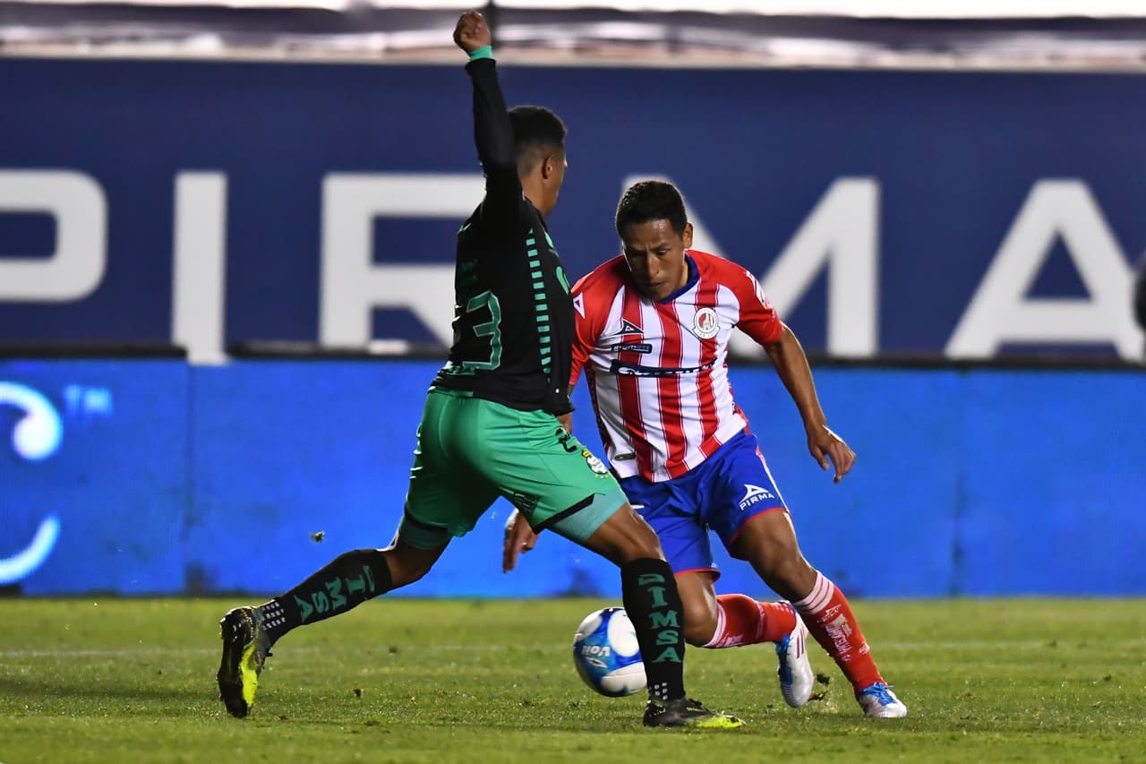 Un solitario gol de Nicolás Ibáñez al 15', Atlético San Luis vence 1-0 a Santos y sumasn las tres unidadesAtlético San Luis se acerca a dos puntos de Santos (10-12).