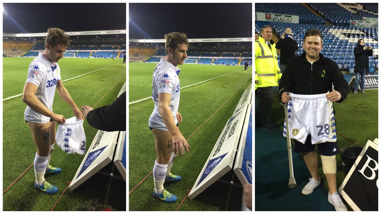 Se fue a casa con los pantaloncillos del 28 del Leeds.