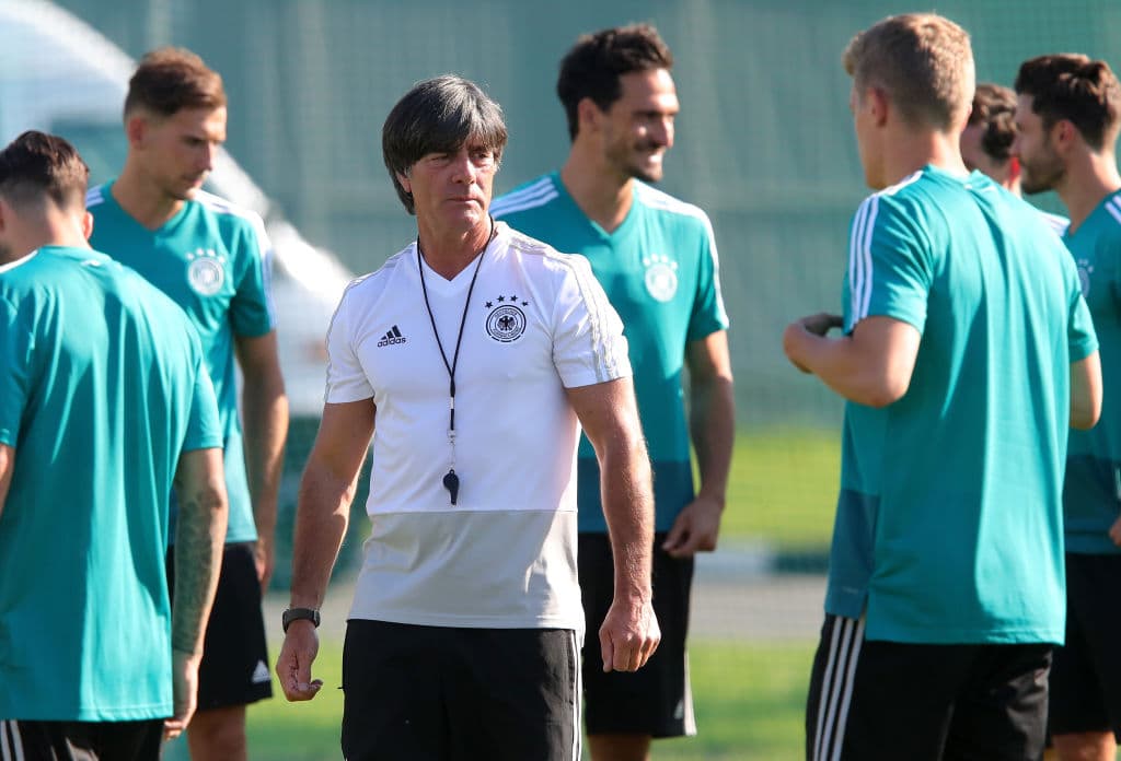 El entrenador de Alemania Joachim Low sabe que pese al dominio histórico en mundiales sobre México, no es un motivo para confiarse ante el Tricolor.
