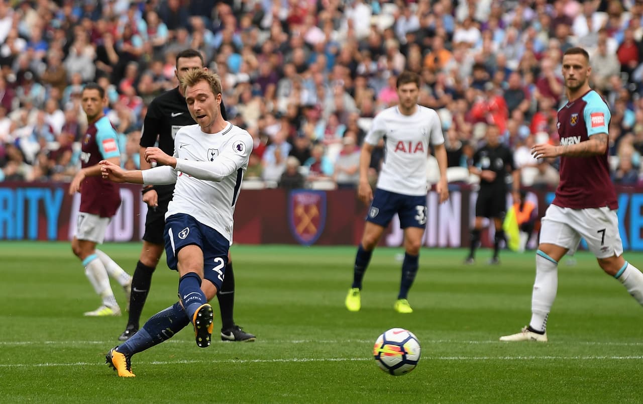 Al minuto 60 Christian Eriksen marcó el tercero para los Spurs que parecía se encaminaban a una victoria fácil y sin sobresaltos,.