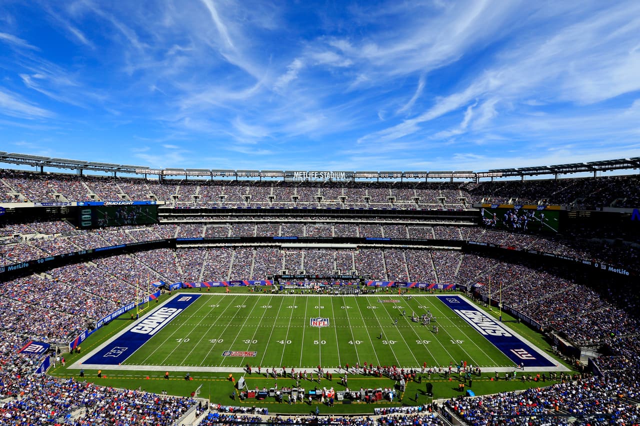 Otra de las sedes infaltables es el MetLife Stadium, ubicado en East Rutherford, New Jersey. Es la casa de los New York Giants y de los Jets. Albergó la Copa América Centenario y es sede crucial.