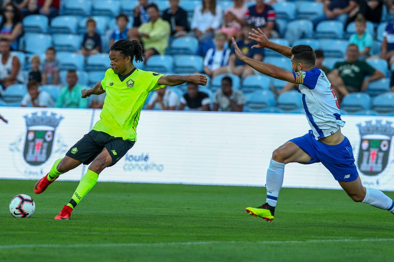 Loic Remy, atacante francés del Lille, volverá a Stamford Bridge en esta Fase de Grupos.