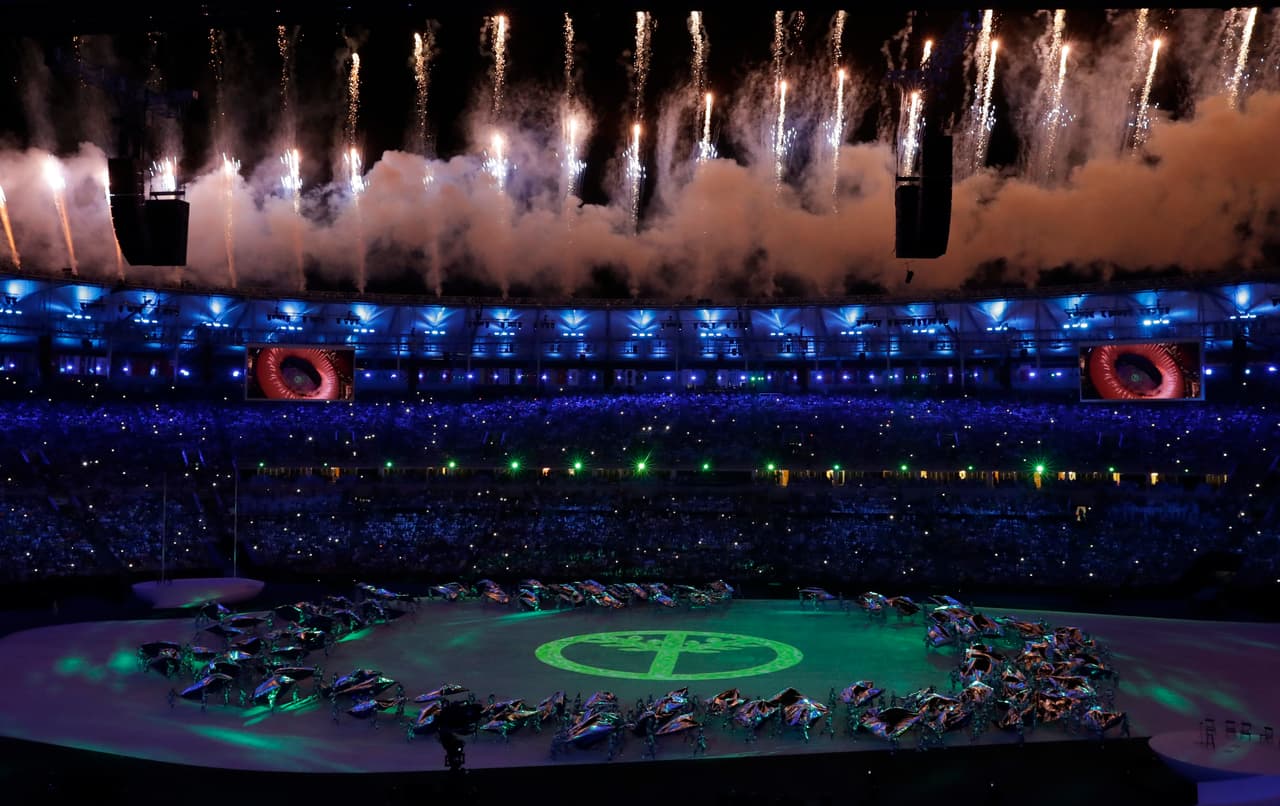 La Ceremonia de Inauguración dio inicio con un recuerdo de los orígenes de Rio de Janeiro.