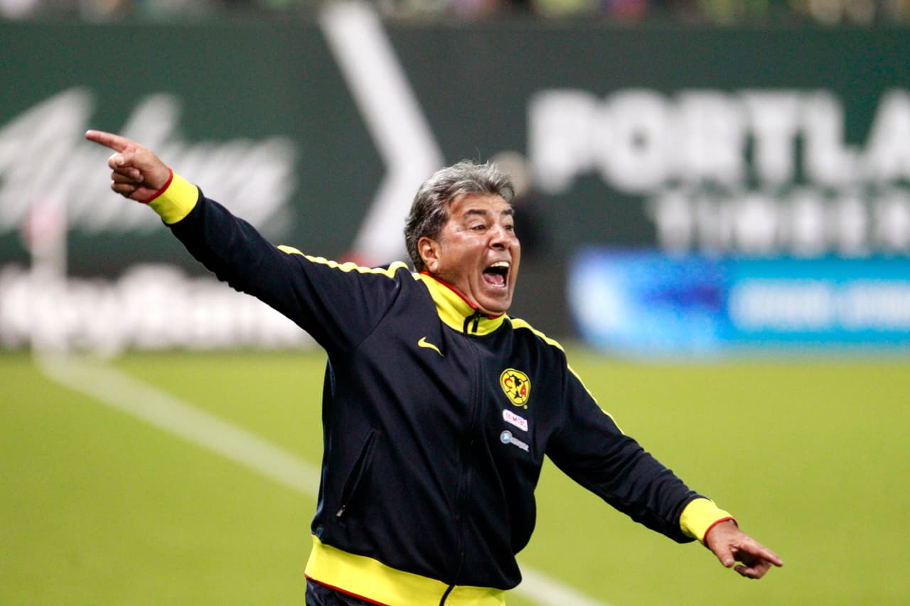 <b>El día más feliz de su vida</b>
<br>El 10 de junio de 1984 se jugó el partido de vuelta de la final entre las Chivas y América y, con 10 hombres, vencieron al Rebaño sagrado y se llevaron ‘la final del siglo’.