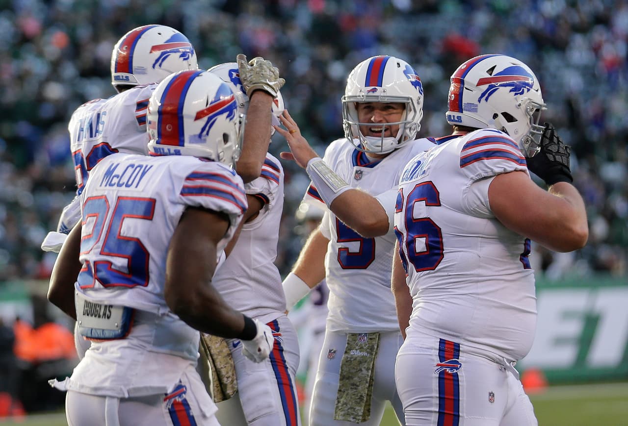 <b>24) Buffalo Bills (3-7)</b>. En tierra de ciegos, el tuerto es rey, dicen. Los Bills sacaron provecho de un lastimero equipo de los Jets y lo patearon hasta cansarse. Asombró el regreso de Matt Barkley.
