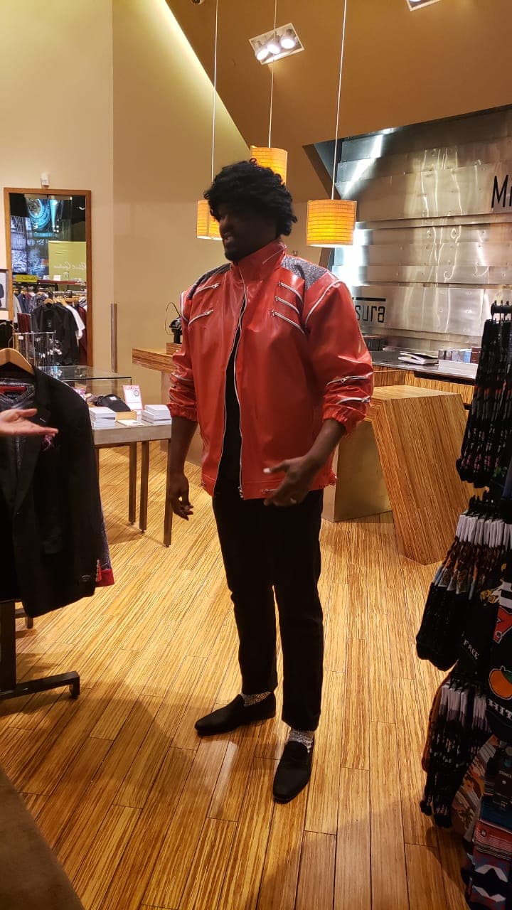 Así se vive la celebración de Halloween en Las Vegas en la semana de la pelea entre el 'Canelo' Álvarez y Kovalev.