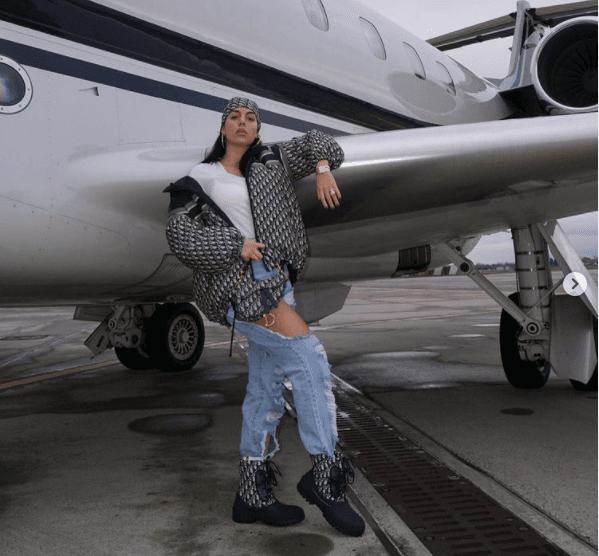 De acuerdo con reportes de medios, el portugués posee un modelo Gulfstream G650 y un Gulfstream G200. Se calcula que el primero tiene un valor de 65.5 millones de dólares y el segundo, de 25.