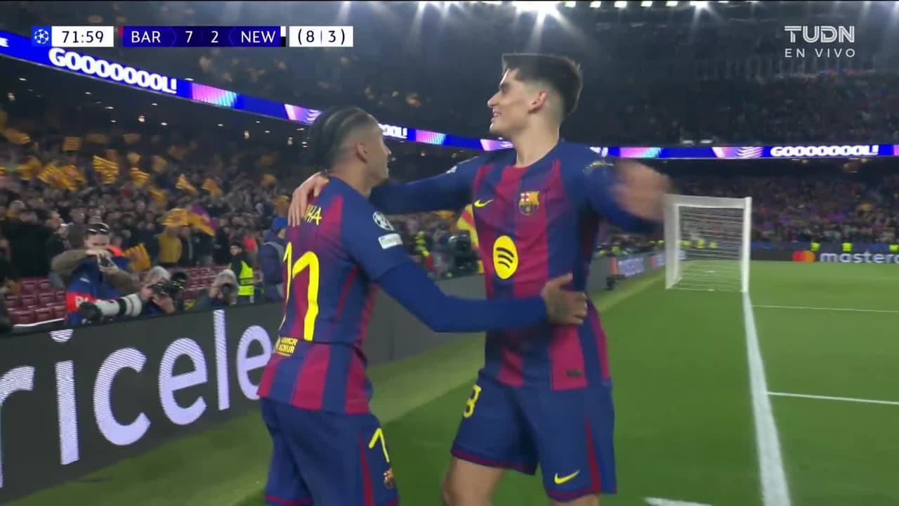 ¡Paren la masacre! Error en la salida y Raphinha pone el 7-2 en el marcador