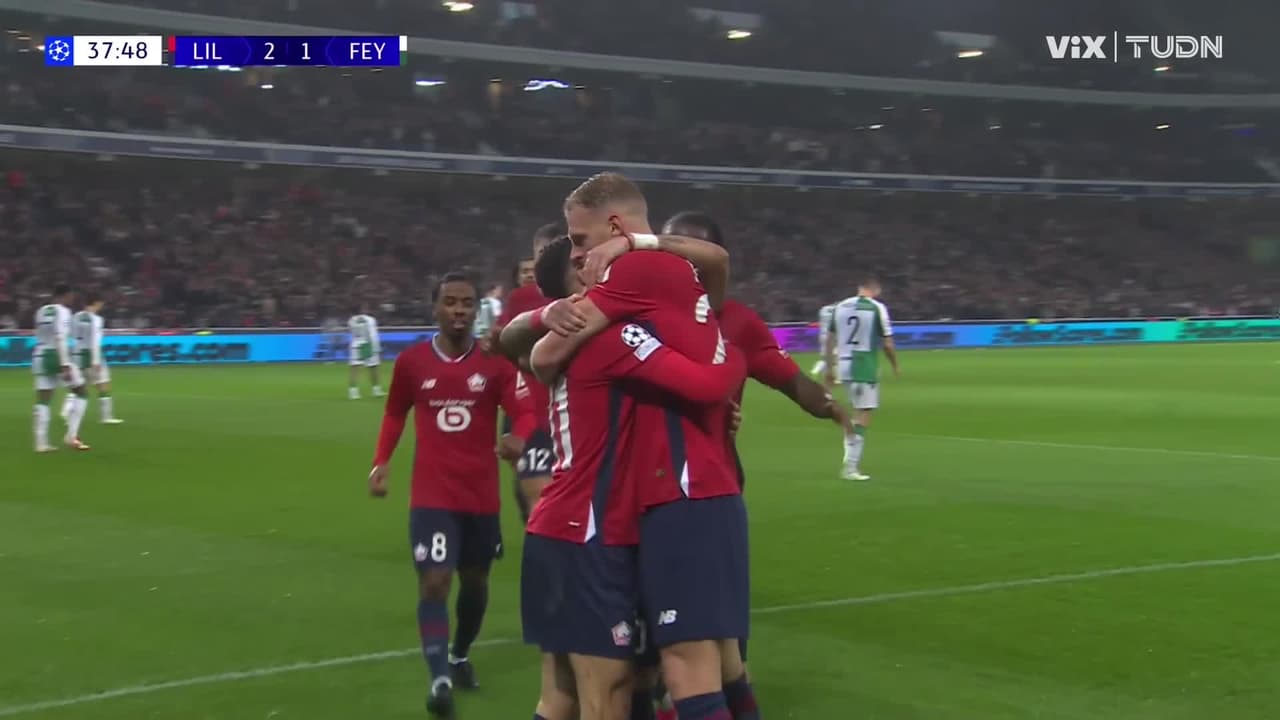 ¡Feyenoord se cae a pedazos sin Santi! Autogol y Lille ya lo gana