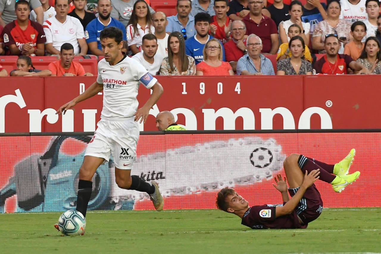 Denis Suárez apareció para empatar el juego al 84' y poner cifras definitivas.
