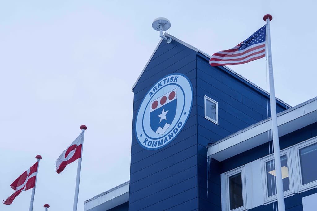 Potencias europeas rechazan que Trump fije aranceles para presionar venta de Groenlandia