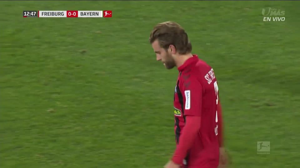 Tiro desviado de Lucas Höler