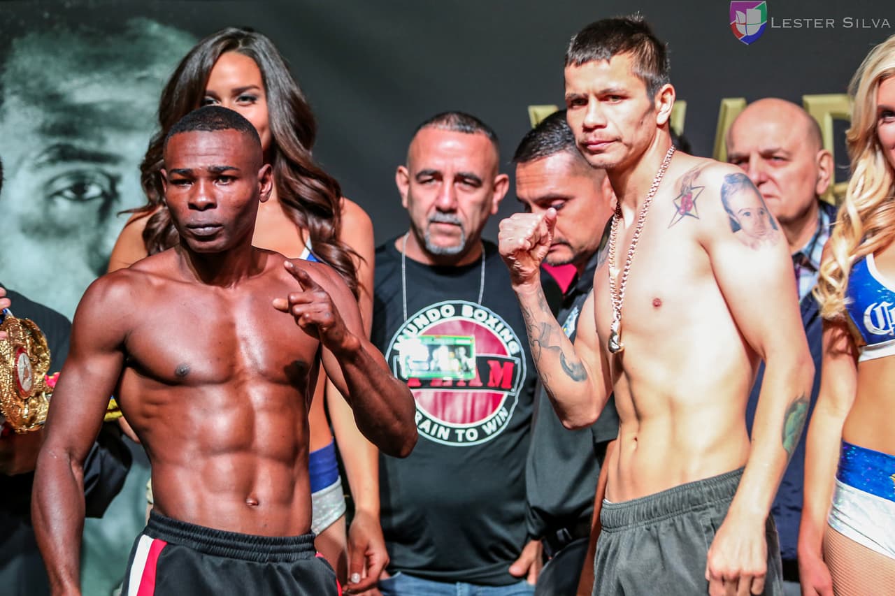 Tampoco el cubano Guillermo Rigondeaux y el mexicano Moisés Flores tuvieron problemas con la romana previo a su combate por los títulos de la AMB e IBO de peso supergallo.