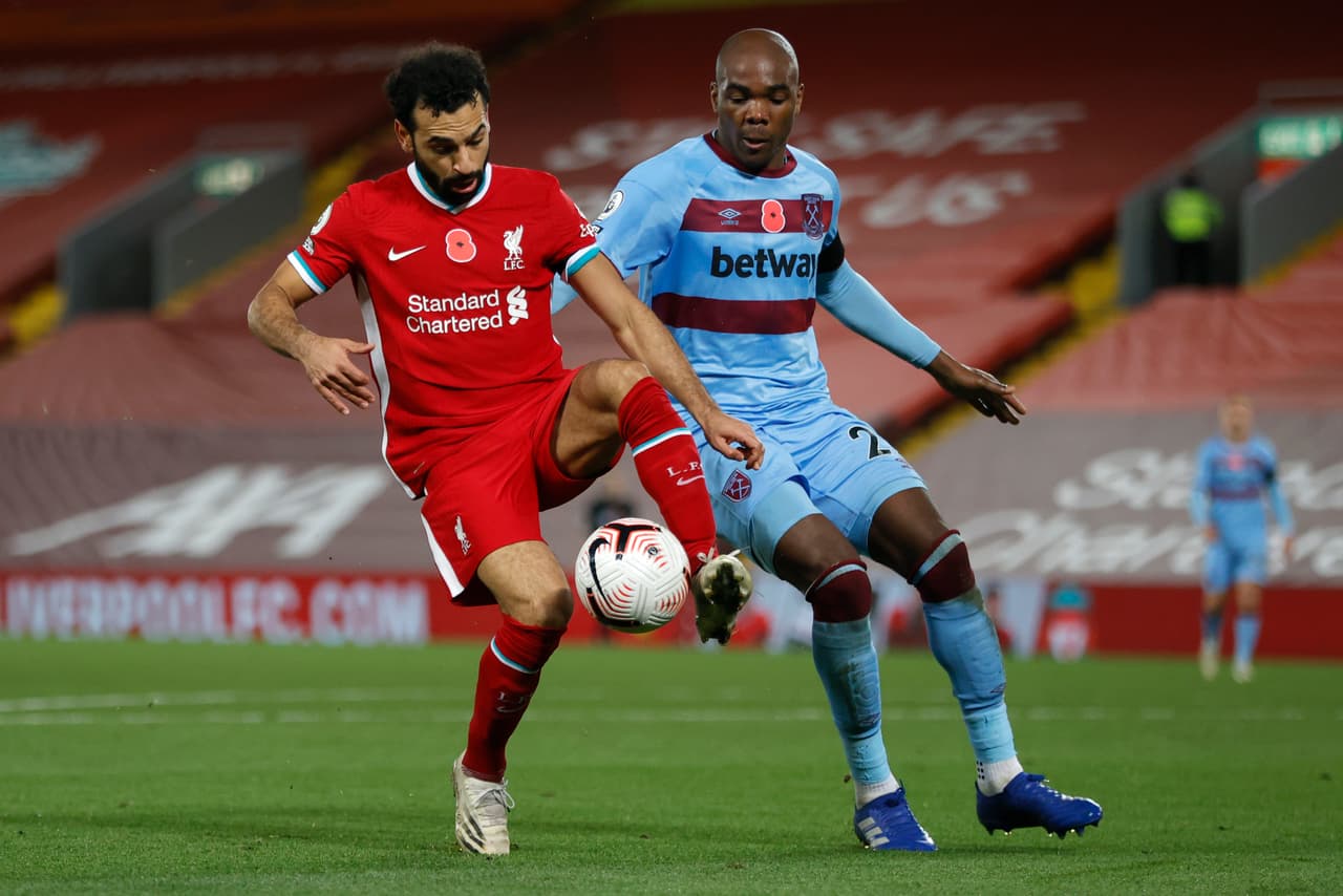 El Liverpool venció al West Ham United 2-1. Mohamed Salah abrió el marcador al minuto 42, mientras que Diogo Jota lo hizo casi al finalizar el partido. Pablo Fornals anotó para su equipo, pero no le alcanzó para igualar el partido.