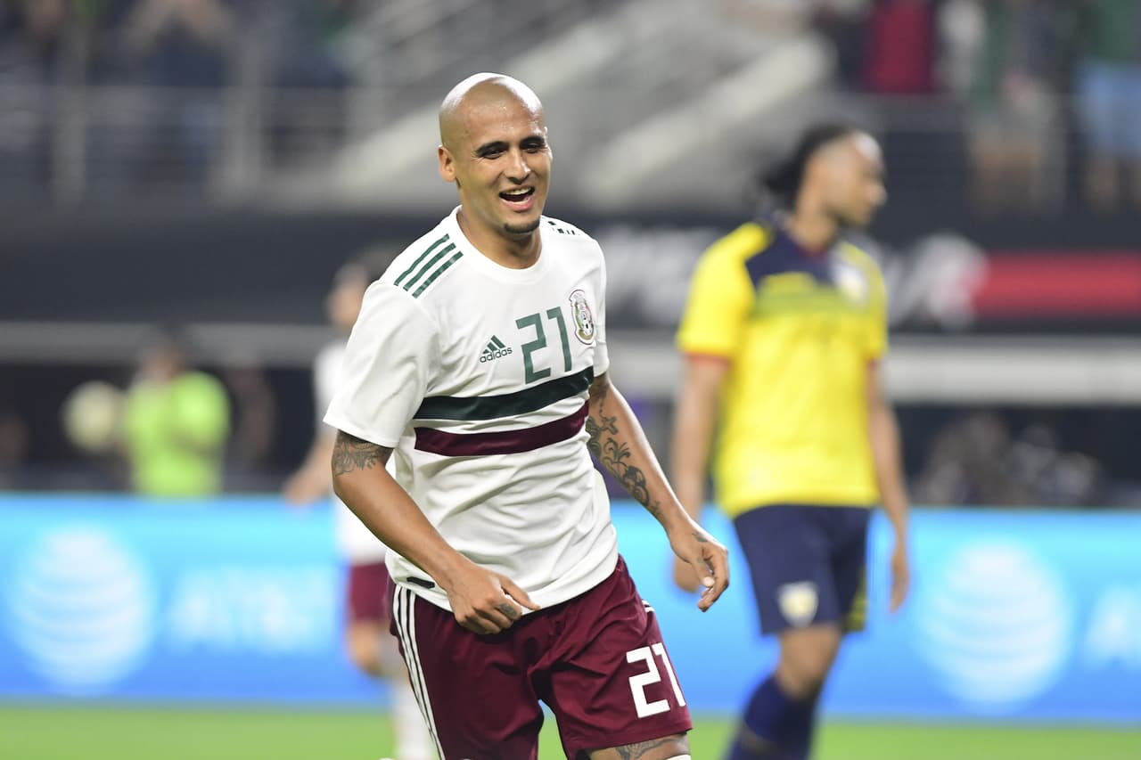 Luis Rodríguez, jugador de Tigres, concretó su primer gol con la Selección Mexicana para el triunfo 3-2 sobre Ecuador.